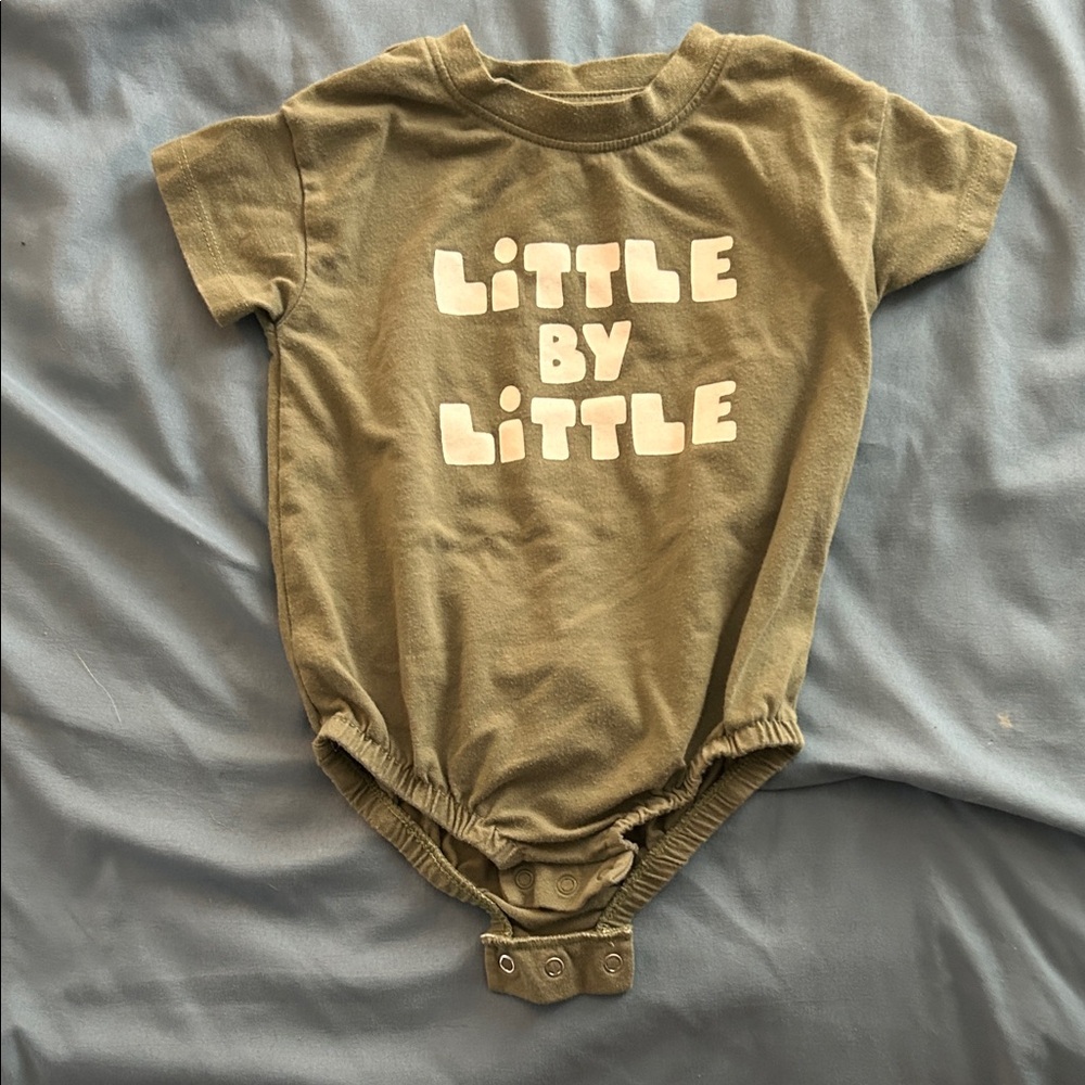 Boys 3-6 month clothing bundle - Picture 5 of 12